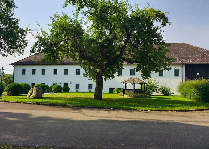 Peaceful Double In Austrian Farm Vakantieboerderij