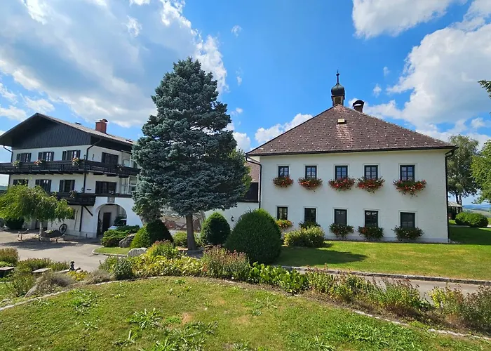 Peaceful Double In Austrian Farm *